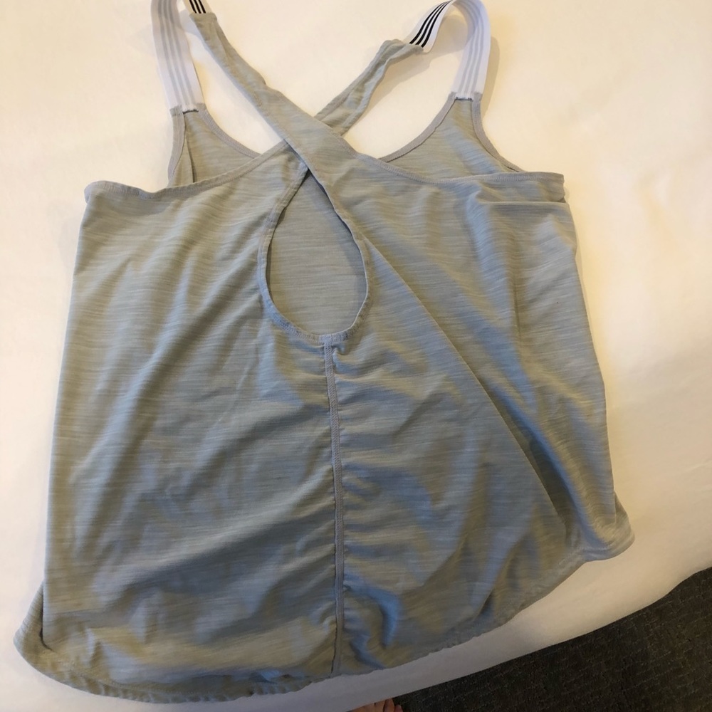 Workout tank - Picture 2 of 2